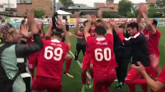 لیگ یک/ نساجها لیگ یک را به لیگ برتر دوختند