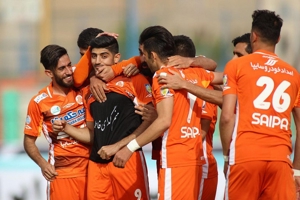 پیکان ۱ سایپا ۲؛ چشم دایی به فینال جام حذفی 