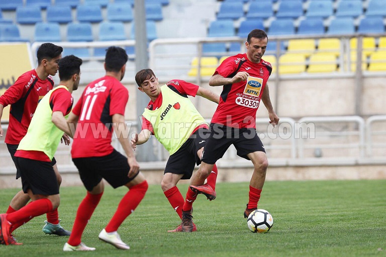 برنامه ویژه پرسپولیسیها برای استفاده توپ سوم