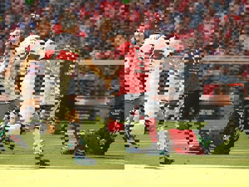 بایرن 1 - 4 اشتوتگارت؛ خداحافظی تلخ با هاینکس!