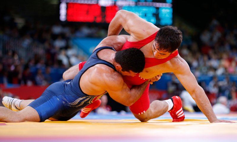 اختلافات سیاسی آمریکا و روسیه به کُشتی کشید!