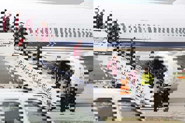 1305361