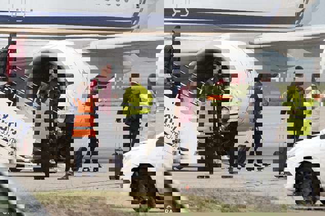 1305362