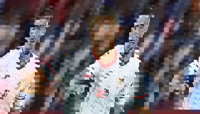 مدافع فرانسوی سویا در آستانه پیوستن به بارسلونا