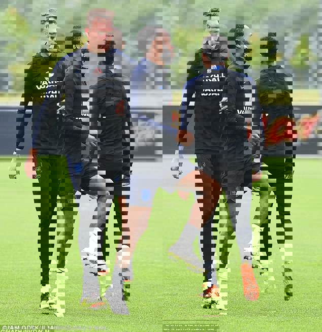 1306056