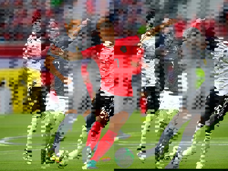 شکست مانشافت از اتریش بعد از ۳۲ سال