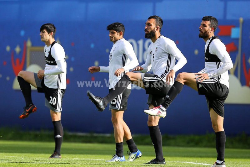 استقلال از ملیپوشان خود صدها هزار دلار درآمد داشته