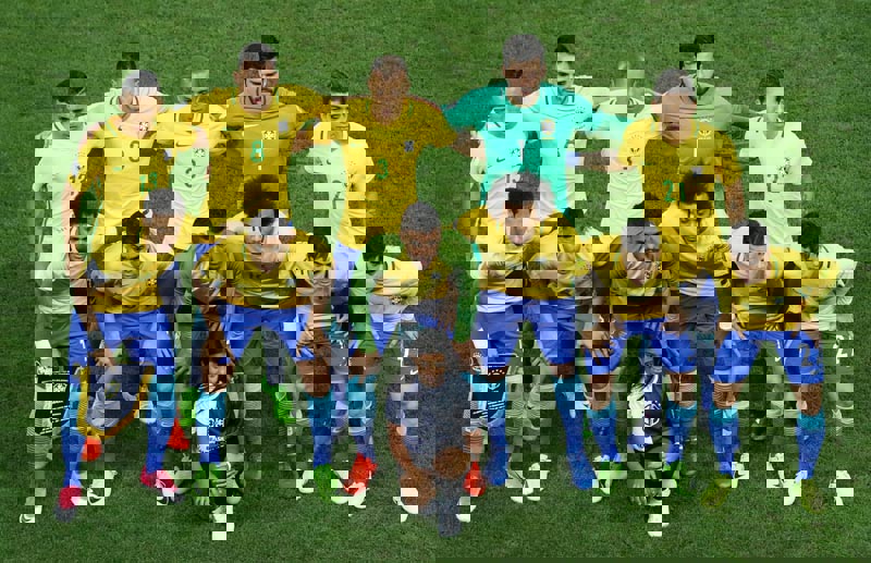 برزیل با همان ستاره‌ها و صربستان با ۳ تغییر