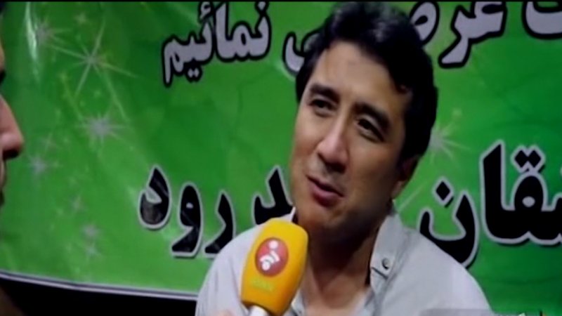 خداداد: همه باید قدر علی کریمی را بدانیم