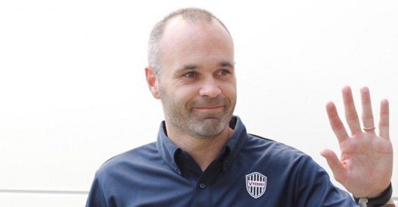 آرتور: حضور اینیستا هنوز در بارسا حس میشود