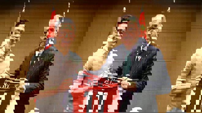 1322028