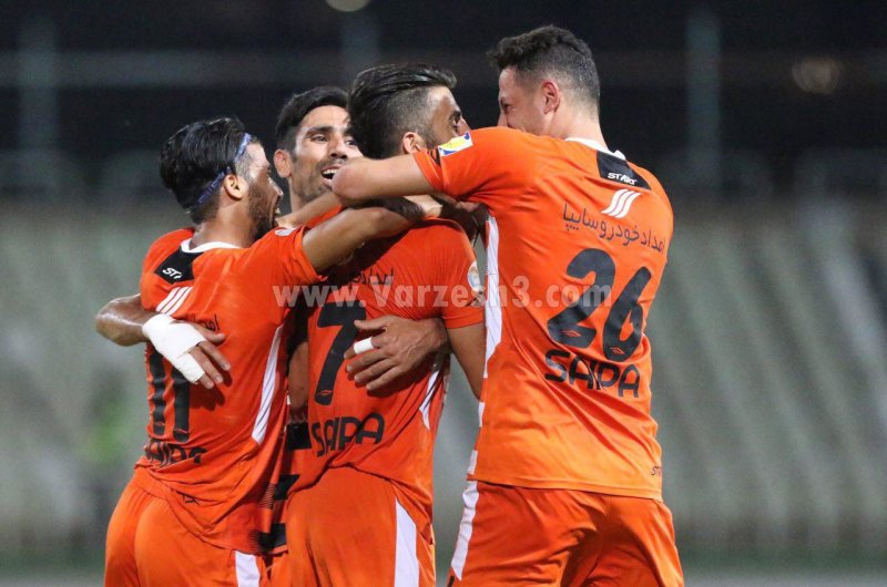 فولاد 1- سایپا 2؛ فولاد از فولادیها خورد