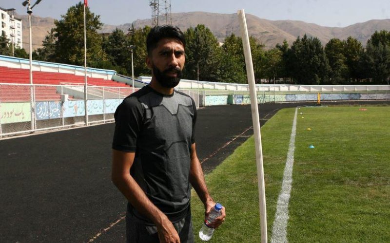 هافبک استقلال عزادار شد