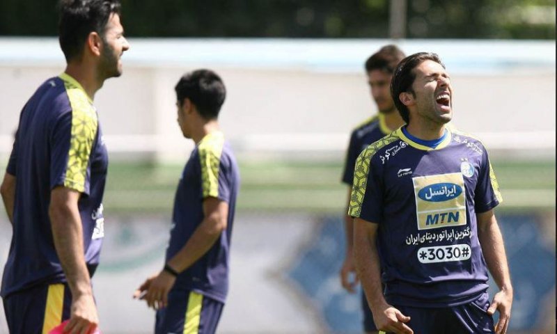 دلیل غیبت انصاری در بازی با ذوب آهن چه بود؟