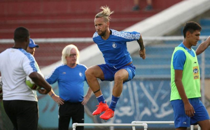 نویمایر-گرو برای شفر تیام-بویان می شوند؟