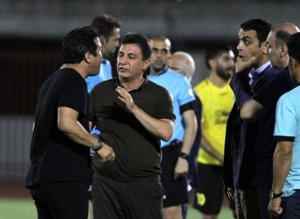 قلعه‌نویی: غرورم اجازه می‌داد گریه می‌کردم