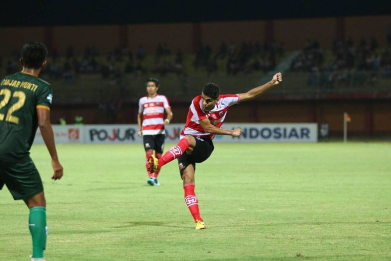 زنیدپور: تا آخرین لحظه منتظر کریمی بودم