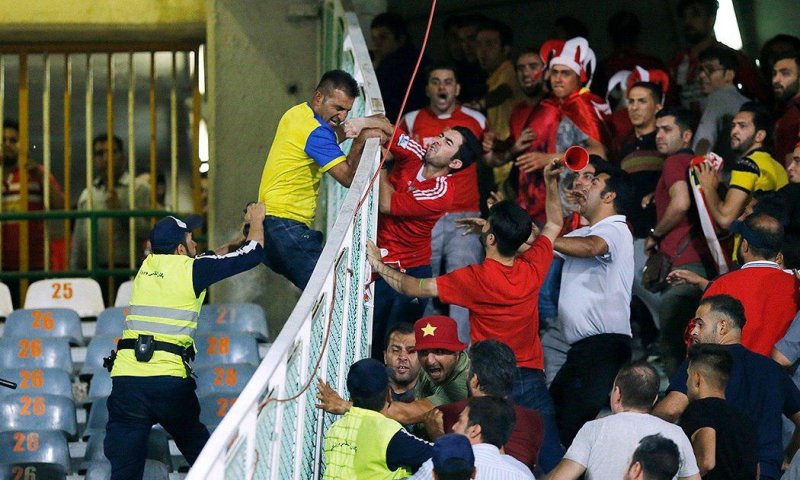 رحمانی فضلی: لیگ را بدون تماشاگر برگزار میکنیم