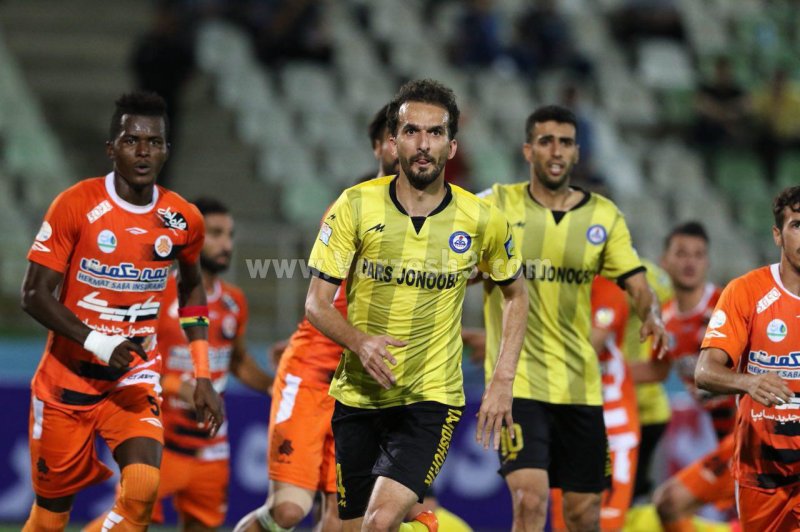 نوری: دوست دارم بازهم شماره 14 پرسپولیس را بپوشم