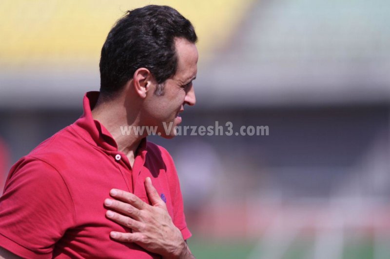 کریمی، نامزد بهترین هافبک تاریخ جام ملت ها