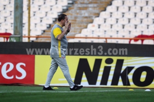 نبیل معلول از سجده شکر تا احتمال اخراج(عکس)