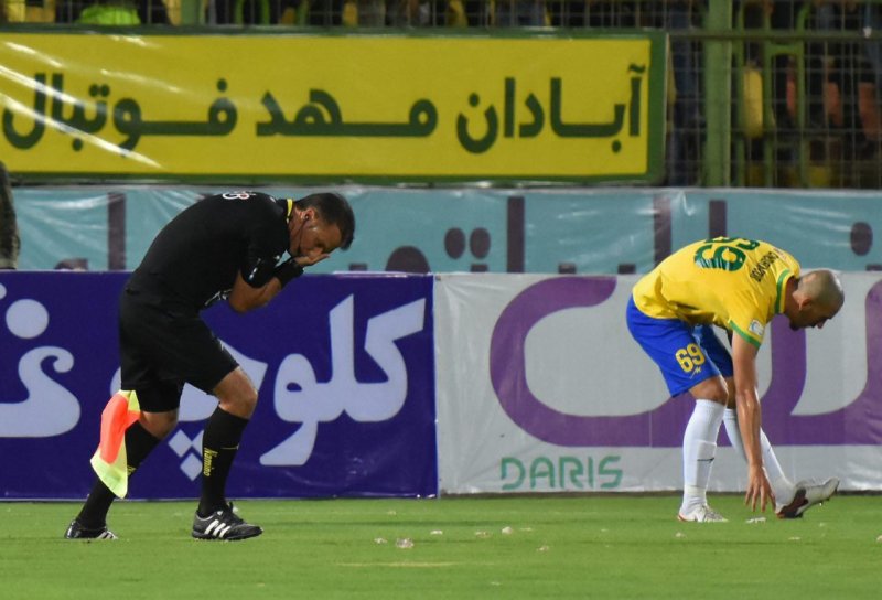 گزارش ویژه:سنگهای ترسناک و کمک داور وظیفهشناس