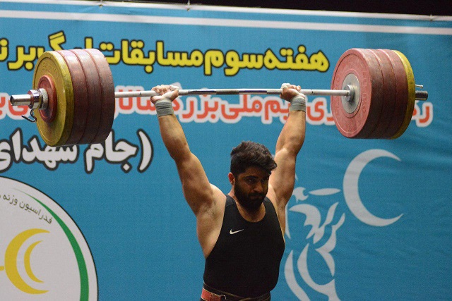 بلیت سلیمانی برای عشقآباد رزرو شد