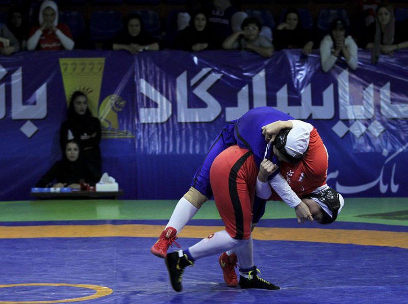 براتی: میترسیدم دختران پا روی تشک بگذارند