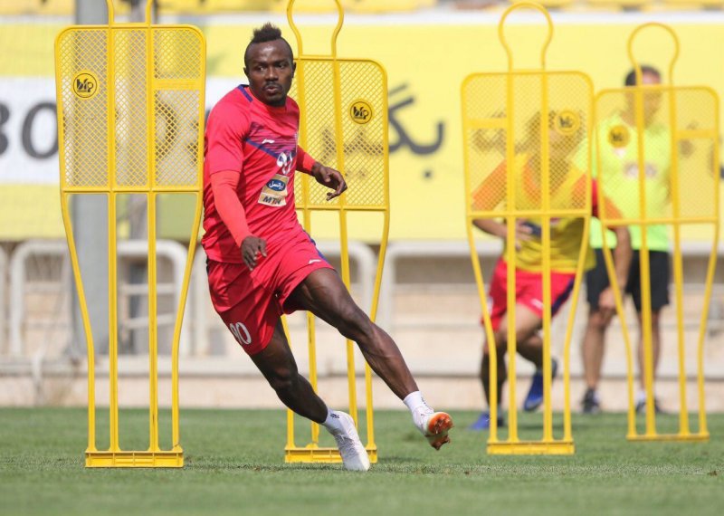 منشا امیدوار به درخشش دوباره در نیمه نهایی