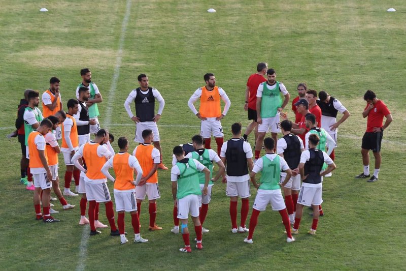 شاگردان کرانچار یکشنبه به عمان میروند