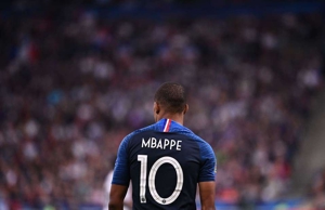 شگفتی از سرعت خارق‌العاده‌ی امباپه مقابل آلمان