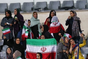 گزارش ویژه: درهای نیمه باز و فضایی که مردانه نبود