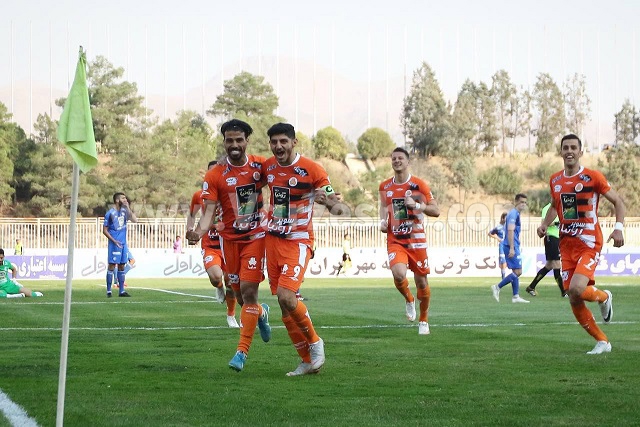 فریاد شادی ستارههای سایپا به امتیاز نرسید(عکس)