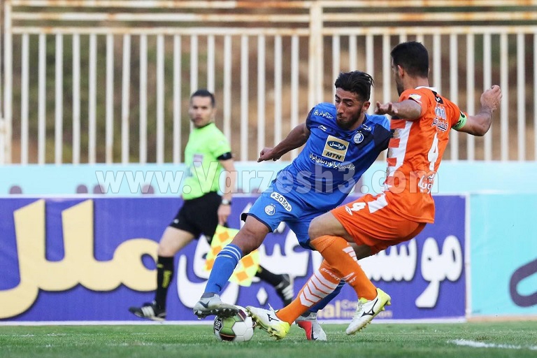 چشمی و صیادمنش به سپاهان می رسند