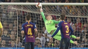 پرواز بارسلونا به اوج با سوپرمن آلمانی (عکس)