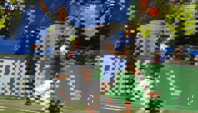1350228