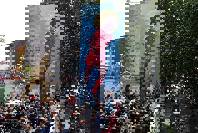 1350331