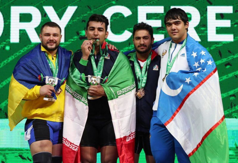 هاشمی قهرمان جهان ، بیرالوند امید بزرگ