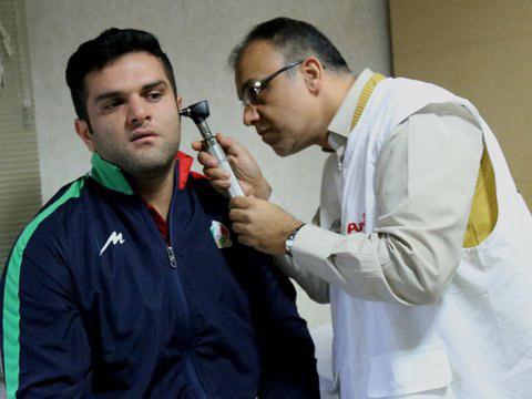 سرمربی تیم ملی پرده گوشم را پاره کرد!