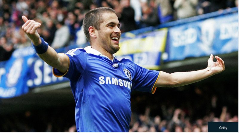 رونالدینیو یخچال رختکن را خرد کرد!