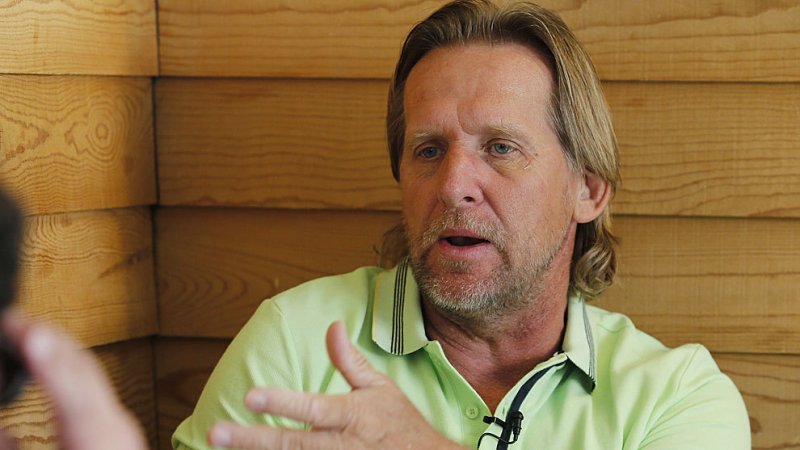 بارسا برای دمبله بیش از حد بزرگ است