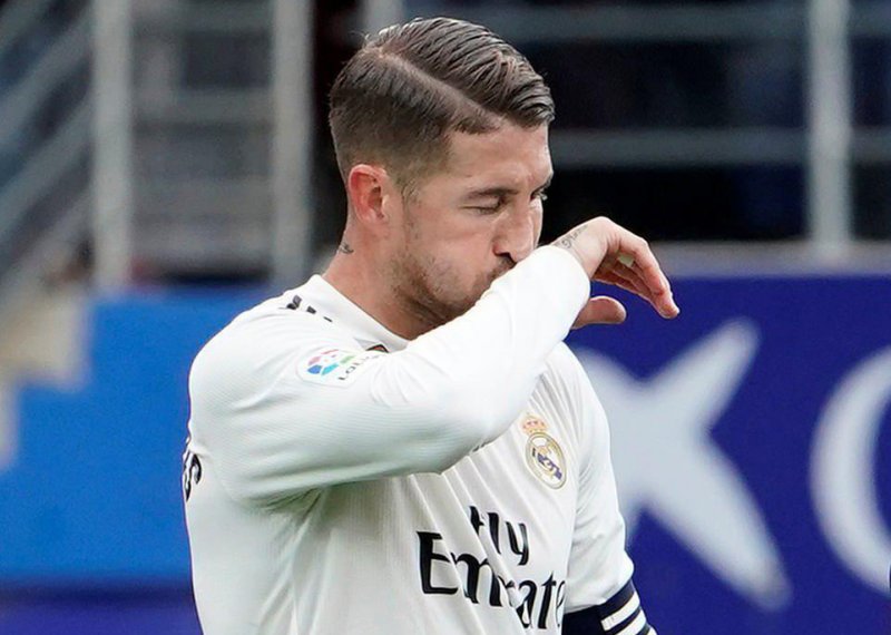 قطار از ریل خارج شدهی رئال، رهبر میخواهد