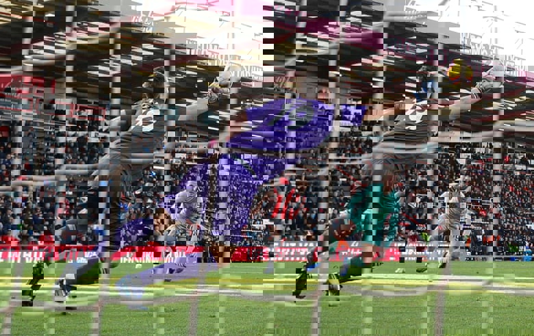 1357671
