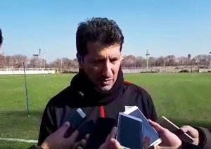 محمد تقوی: خوشحالم که بازیکنان بزرگی دارم