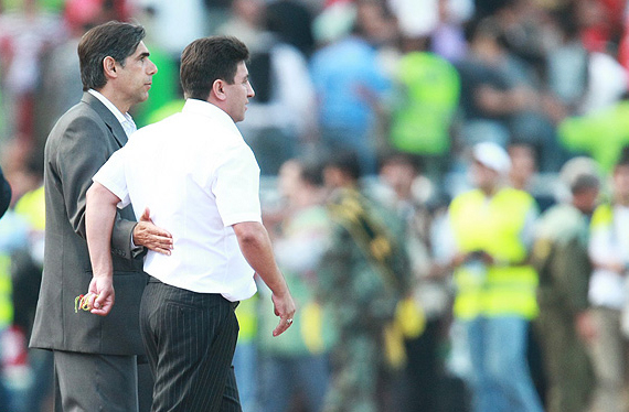 رفت و برگشت قطبی با صدرنشینی قلعه نویی