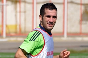 مشت محکمی از شاگردان علی کریمی خوردیم !