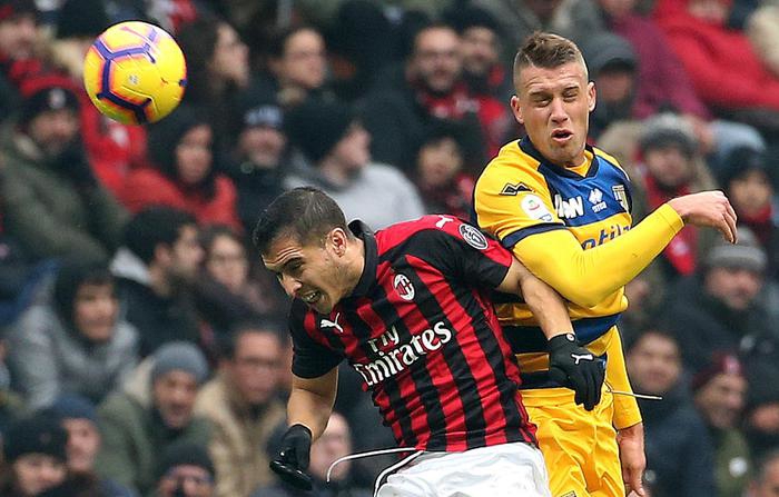 پیروزی خانگی دشوار میلان مقابل پارما