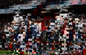 فریاد دایر بر سر رمزی: برو سر جات! (عکس)