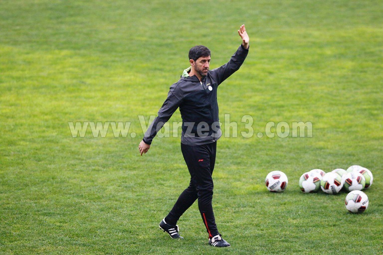 آقا کریم؛ در اوج جوانی با بازوبند کاپیتانی (عکس)