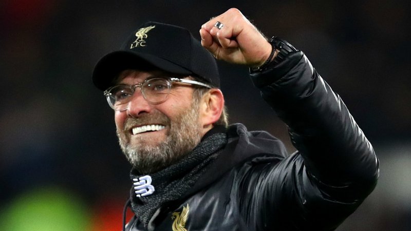 کلوپ به فکر عبور از اتوبوس رافا بنیتز